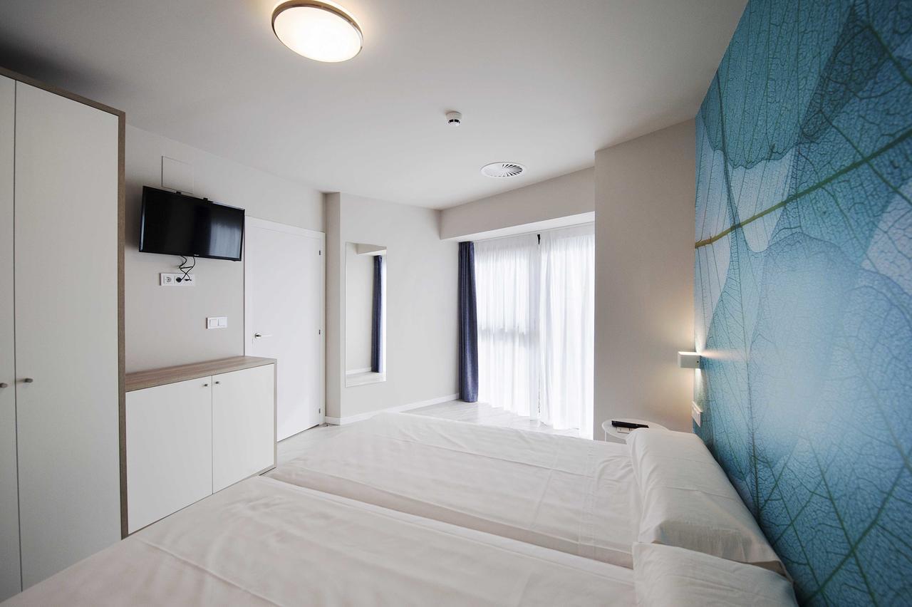 Apartamentos Divan Vitoria-Gasteiz Exterior photo