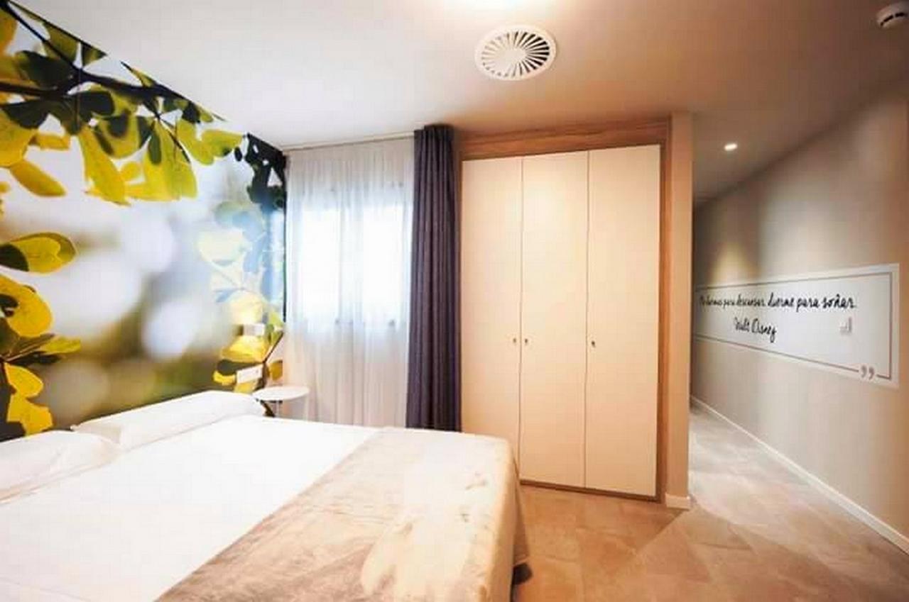 Apartamentos Divan Vitoria-Gasteiz Exterior photo